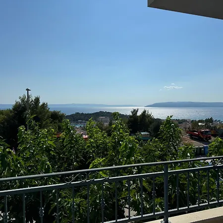 Aurea Apartment